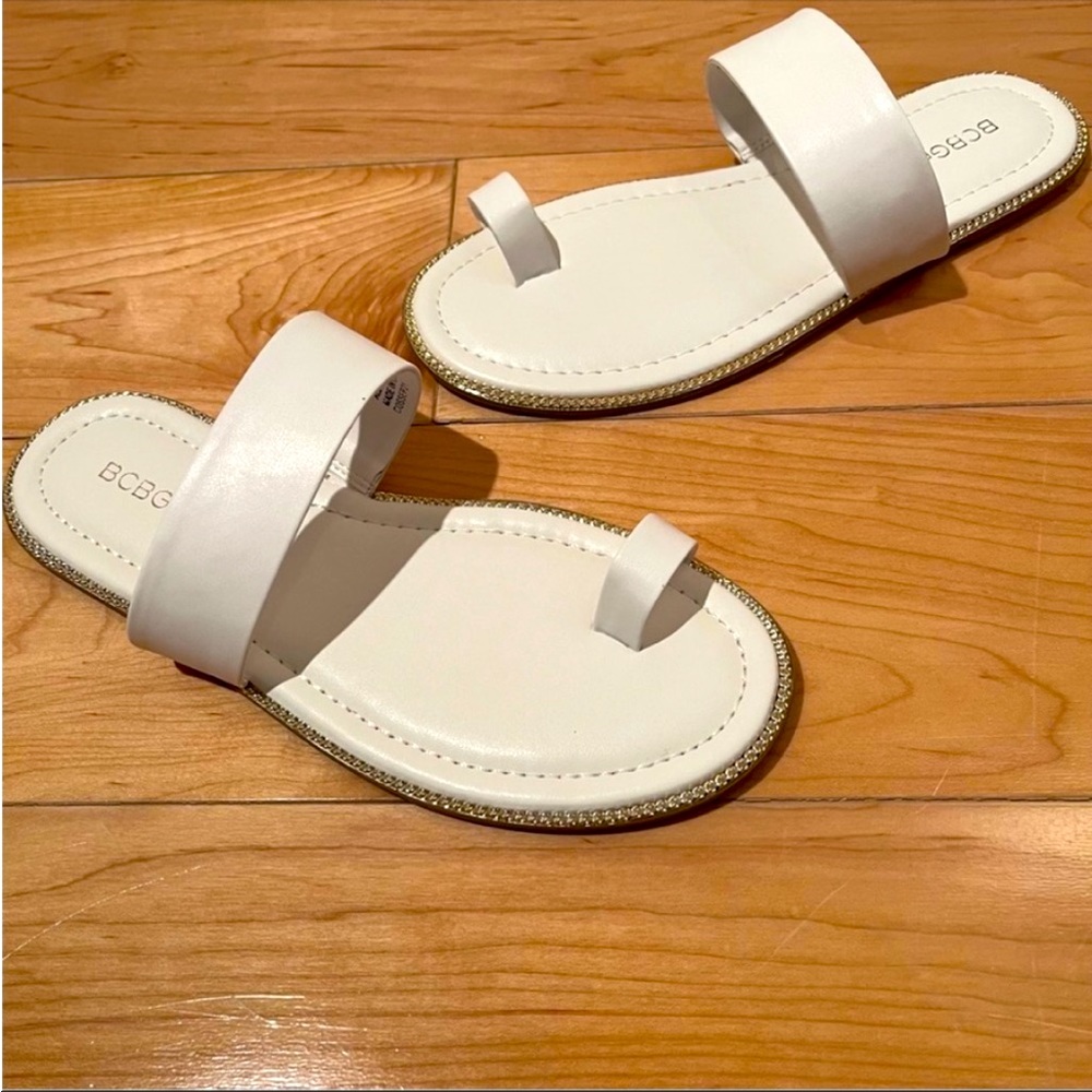 NEW BCBG sandals